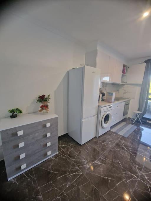 Studio In Rua Da Oura, Albufeira Luaran gambar
